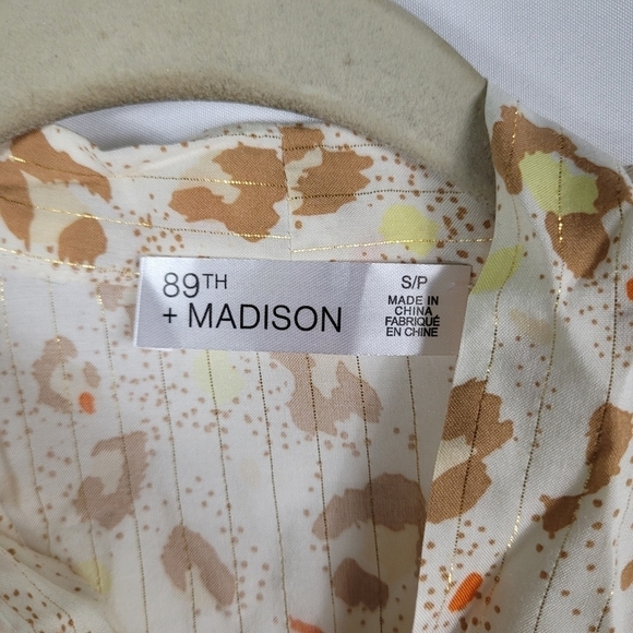 89th and Madison Women's Boho Blouse Beige Mirage Leopard Egrit Size Small NWT - Picture 8 of 10